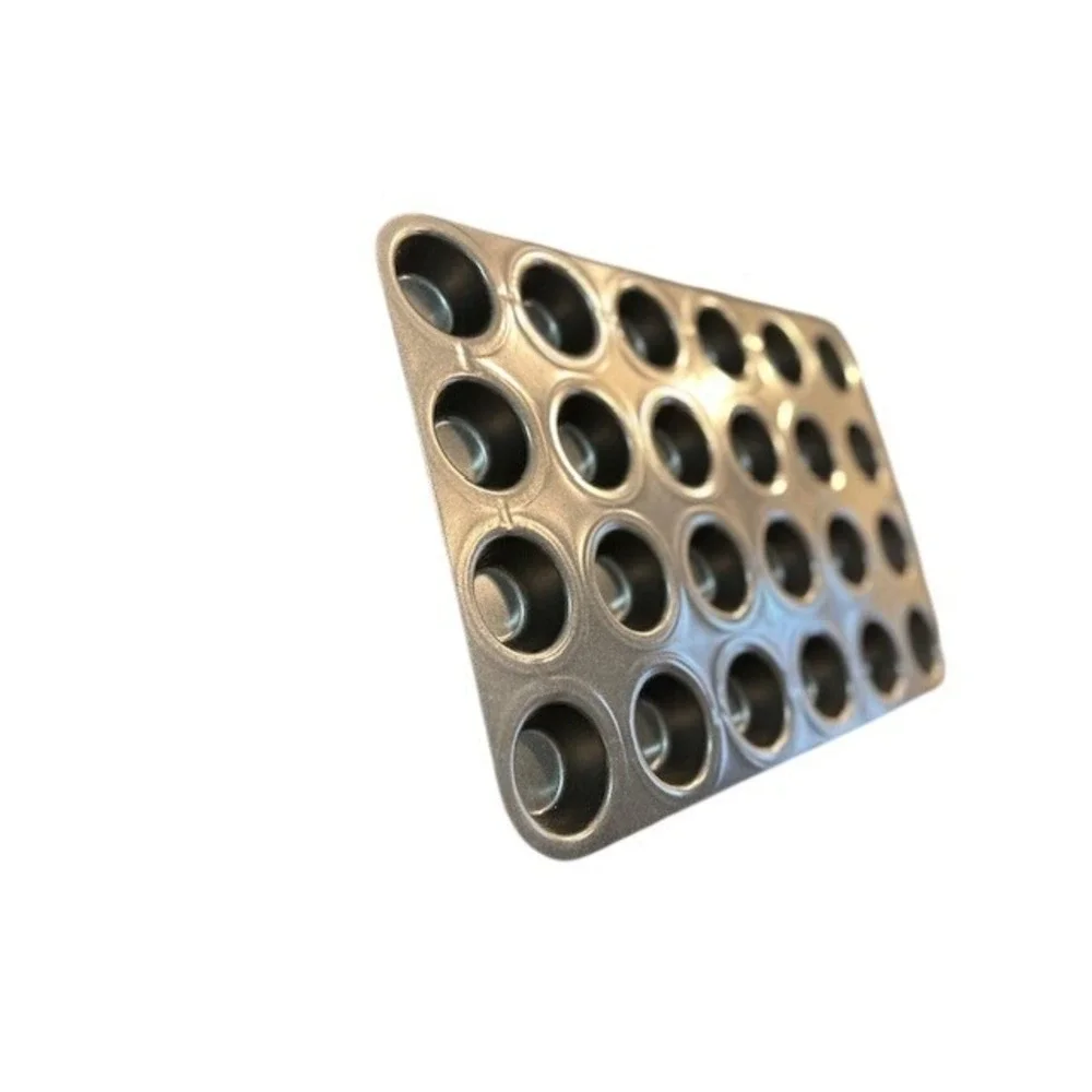 Pampered Chef Mini Muffin Pan 24 Cup Nonstick Carbon Steel Bakeware #1606
